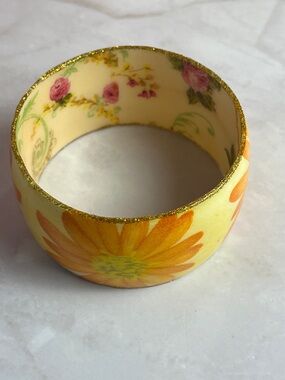 Yellow Floral Resin Bangle Bracelet with Gold Trim